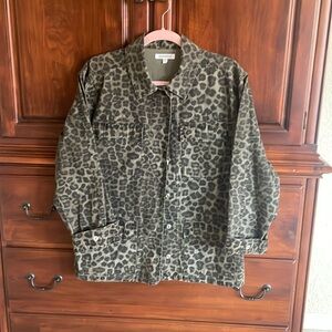 Good American Leopard Shirt Jacket